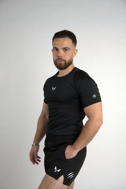 Lycan Compression T-Shirt Black lighting corrected neckline detail