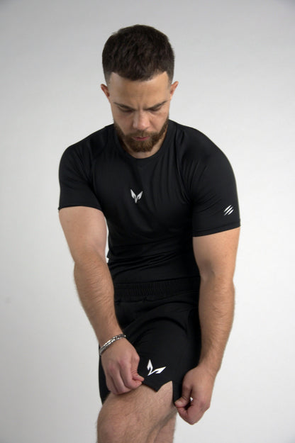 Lycan Compression T-Shirt Black lighting corrected fit detail